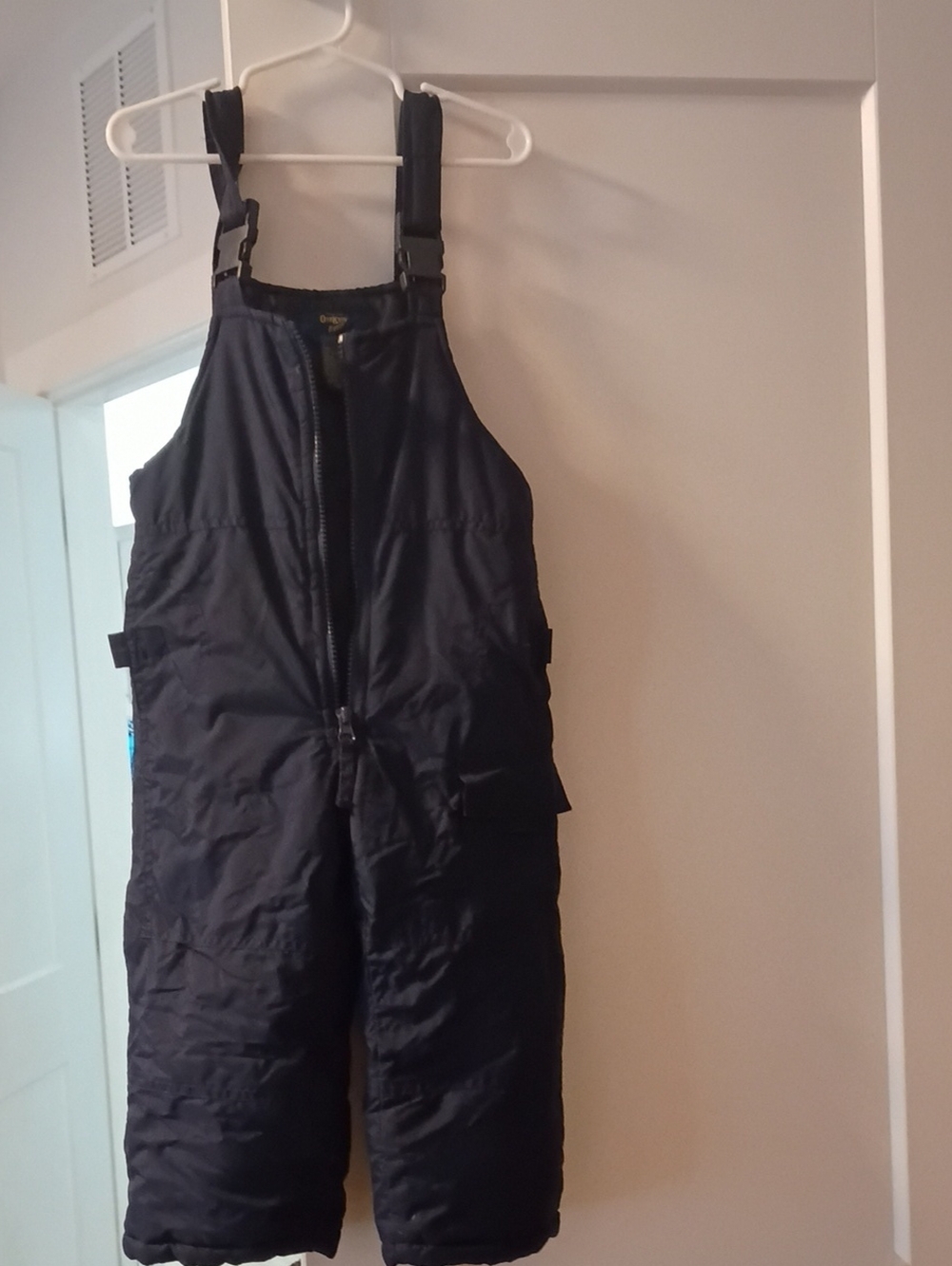 Snowsuit Sz3T Oshkosh